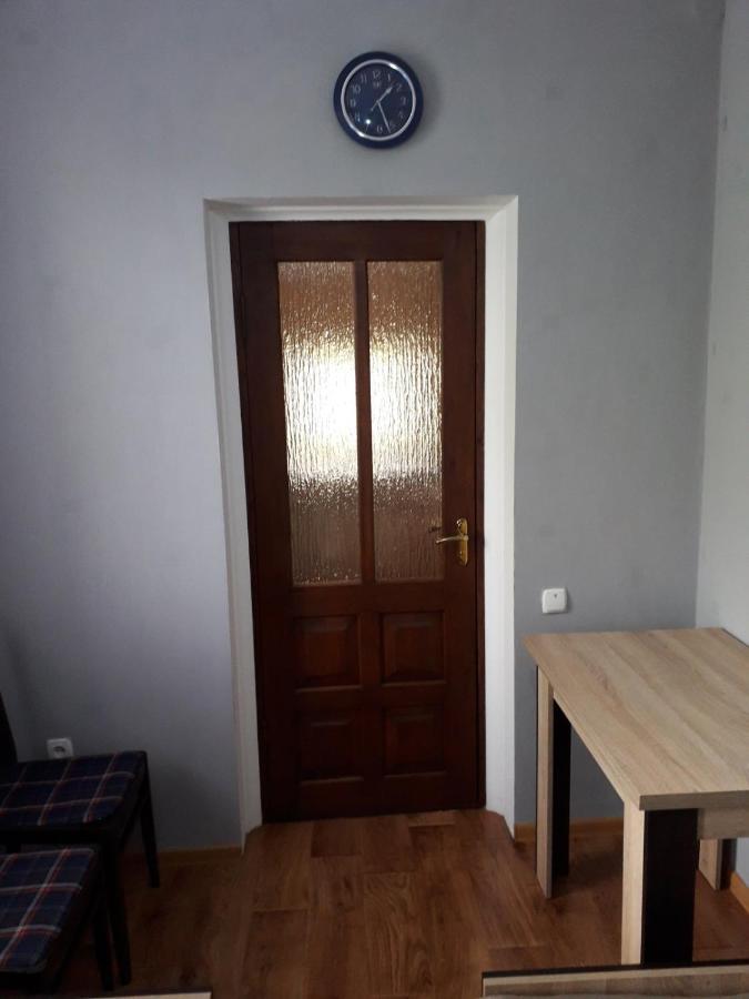 Apartament On Levanevskogo 2 Apartment Kamianets-Podilskyi Exterior photo